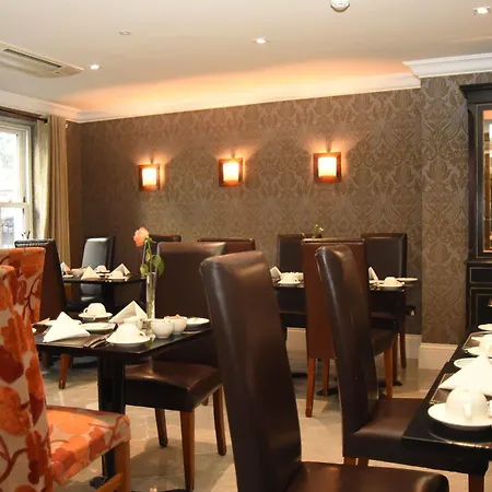 The Fairview Boutique 4*