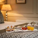 The Fairview Boutique 4*