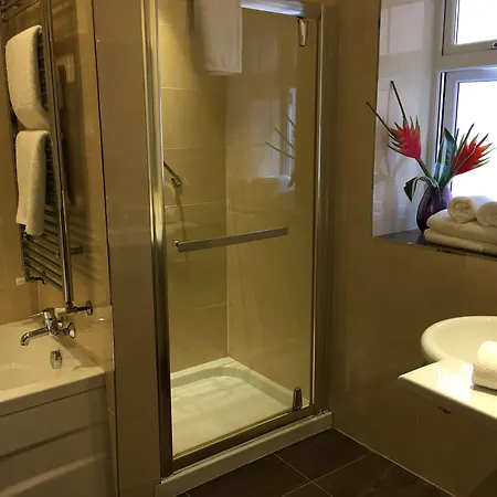 The Fairview Boutique 4*