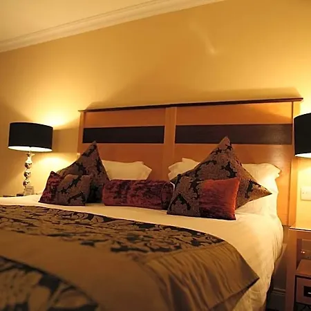 Hotel The Fairview Boutique 4*