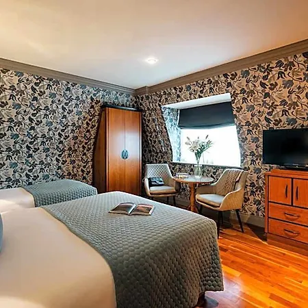 The Fairview Boutique 4*
