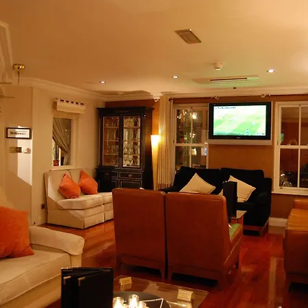 Otel The Fairview Boutique 4*