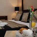 Hotel The Fairview Boutique 4*